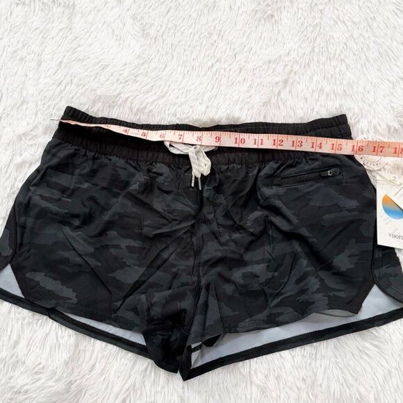 Women Vuori Clementine Performance Short Mid Rise Black Watercolor Camo Large - Picture 4 of 12